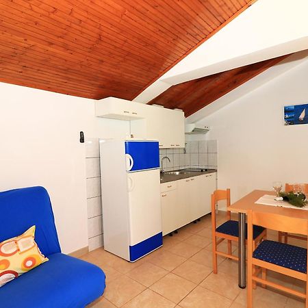 Apartments With A Parking Space Jezera, Murter - 5079 Quarto foto